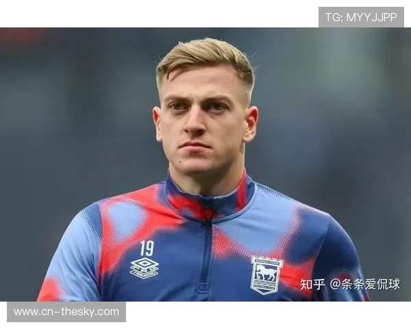 曼城15岁苏格兰中场麦克米金拒绝曼联邀请后加盟